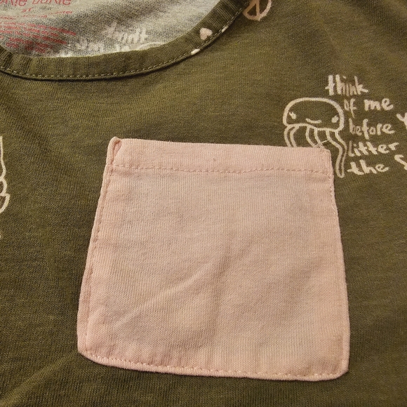 5T Cream Jean Jacket and Hunter Green Pink Jellyfish Shirt - Picture 8 of 8